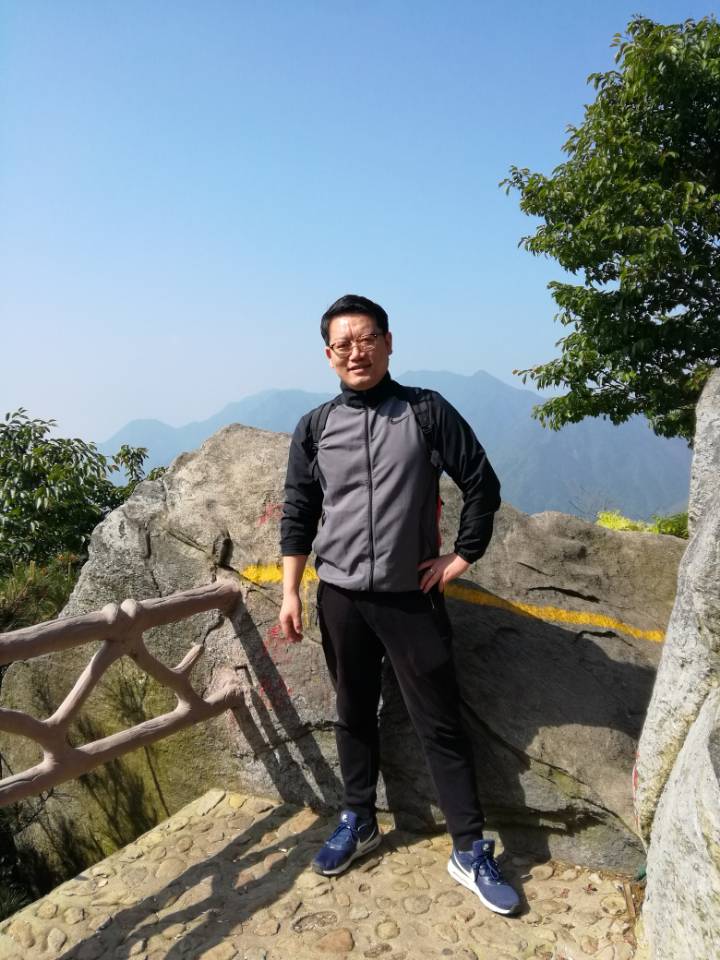 秦德明